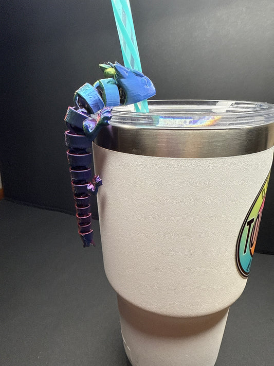 Dragon straw fidget