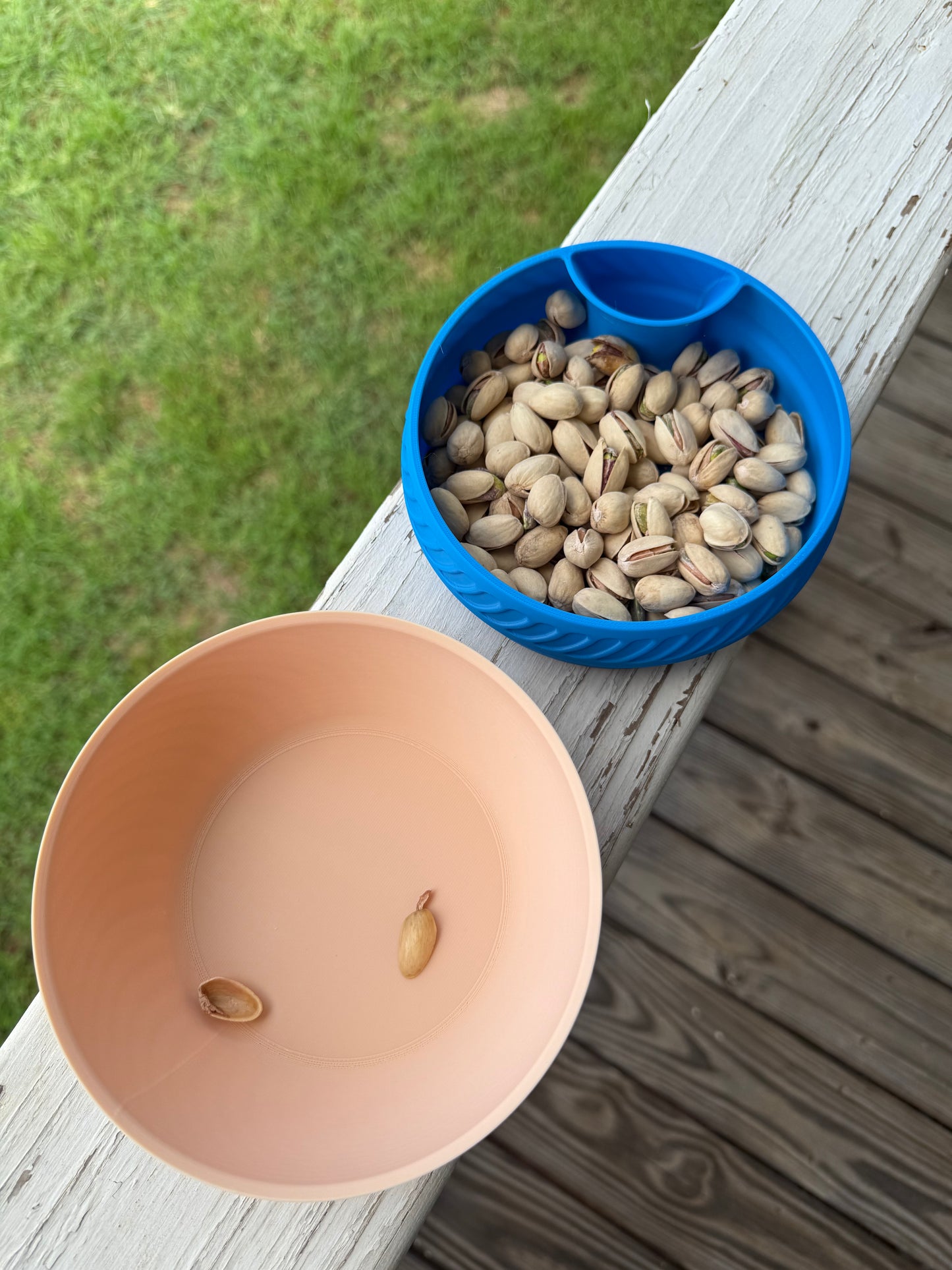 Pistachio bowl